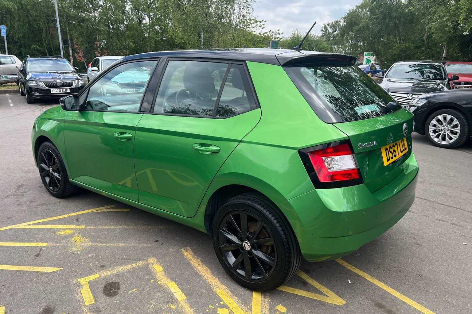 SKODA FABIA 1.0 MPI Colour Edition 5dr